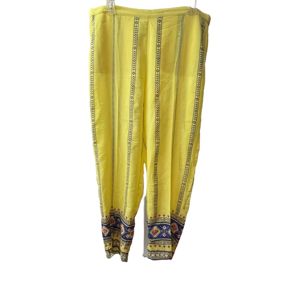 Soft Surroundings pull on capri pants size M
